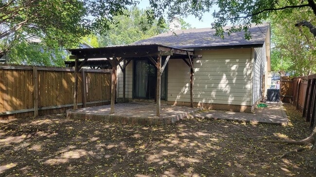 Building Photo - 9110 Sedgemoor Trail