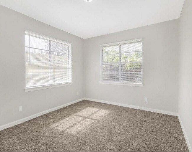 Building Photo - 1309 Malvern St