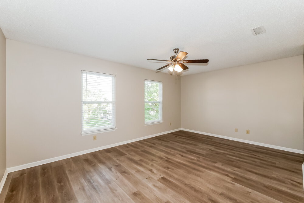 Building Photo - 2344 Summerwood Ln