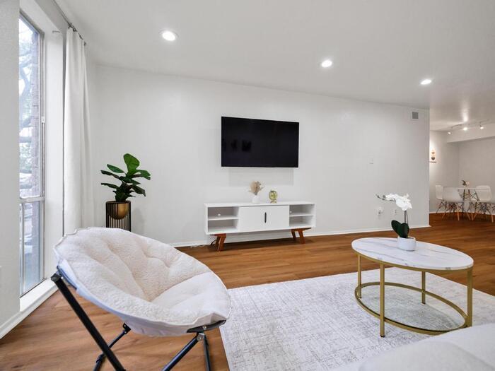 Building Photo - 4641 Wild Indigo St