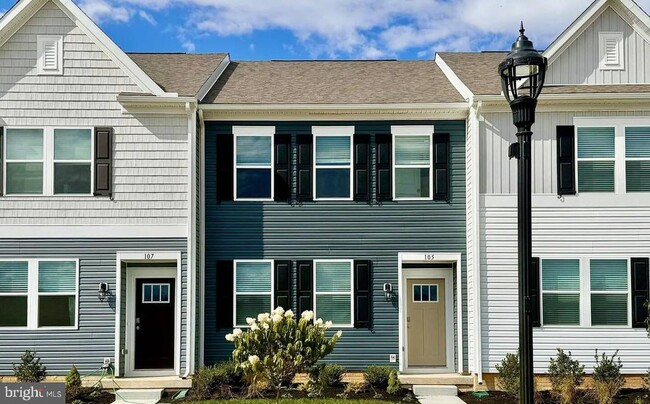 Primary Photo - 105 Ridgley Blvd