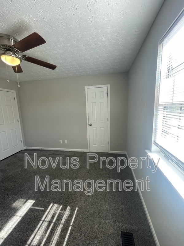 Building Photo - 749 South St