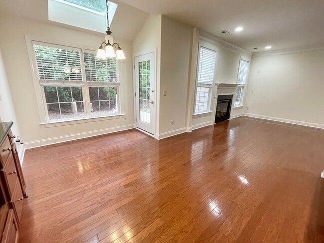 Building Photo - 9519 Dellbrook Ct
