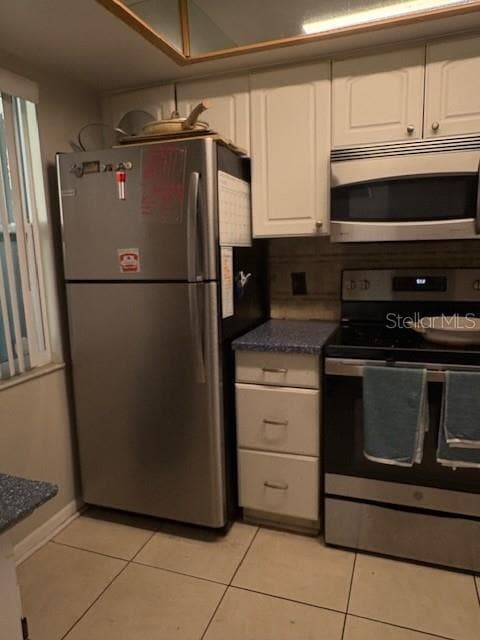 Building Photo - 2037 Sunset Grove Ln