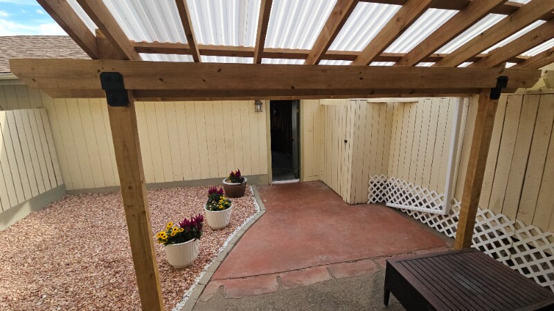 Building Photo - 2675 Springside Ct