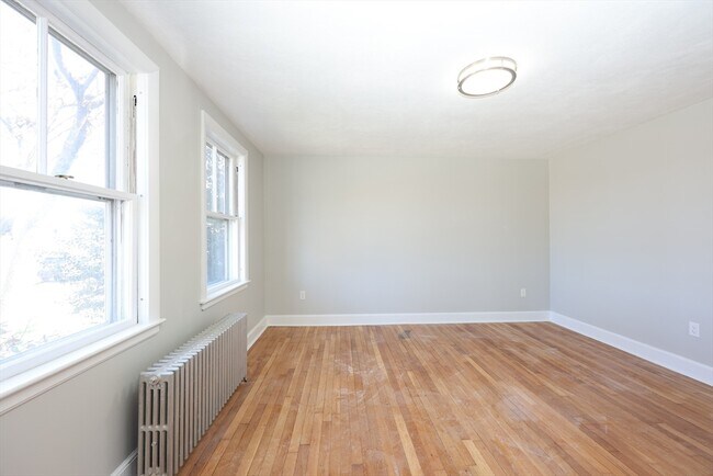 Building Photo - 150 Neponset St