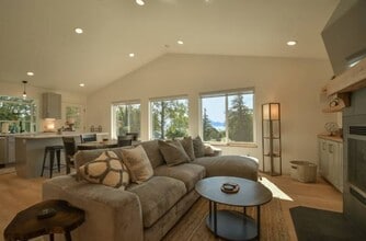 Building Photo - 1200 Eric Ln