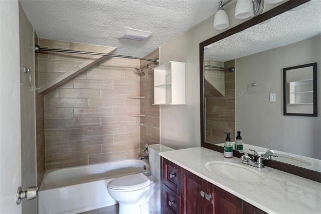 Building Photo - 2105 Wheaton Dr