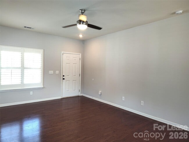 Building Photo - 15257 Wrights Crossing Dr