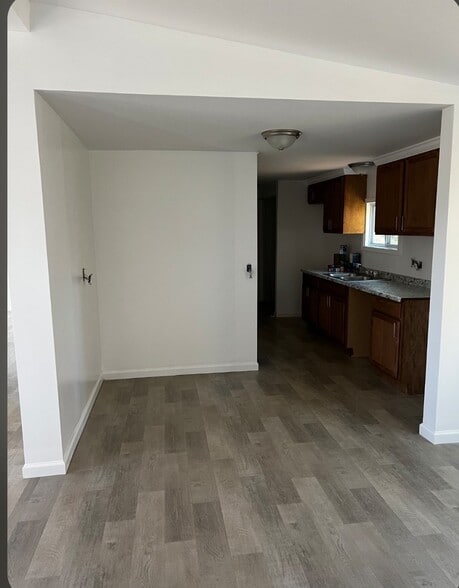 Building Photo - 4502 Jacksonville Rd