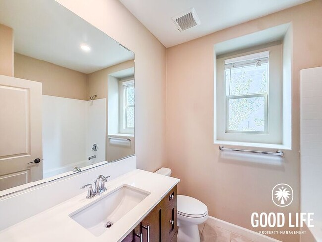 Building Photo - 16755 Coyote Bush Dr