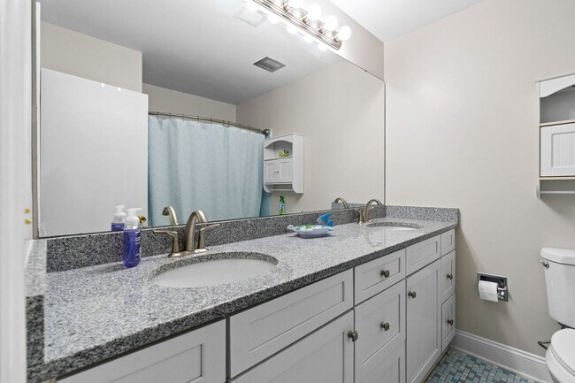 Building Photo - 145 Cheyenne Trail