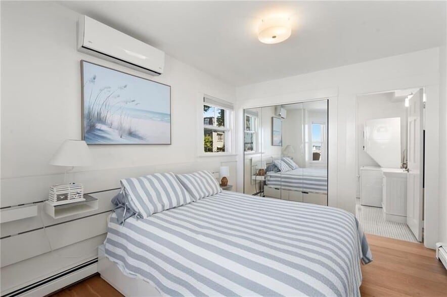 Building Photo - 58 Washington St