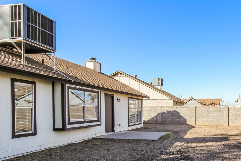 Building Photo - 6529 N 74th Dr