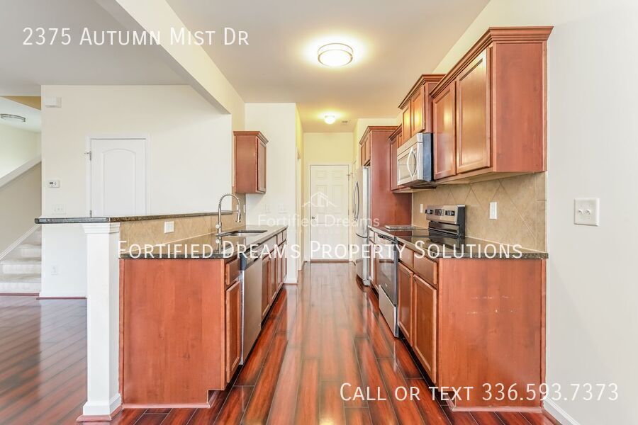Building Photo - 2375 Autumn Mist Dr
