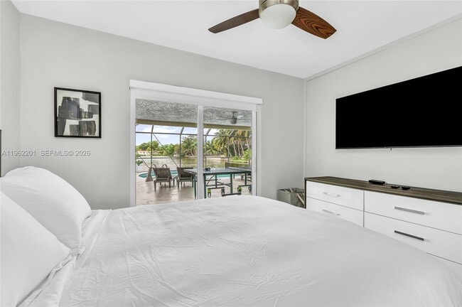 Building Photo - 21320 NE 25th Ct