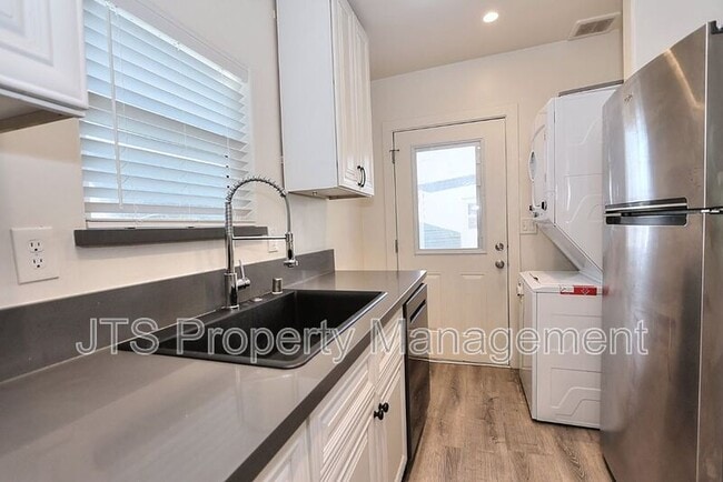 Building Photo - 4702 65th St