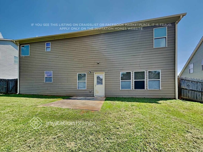 Building Photo - 289 Village Broad St