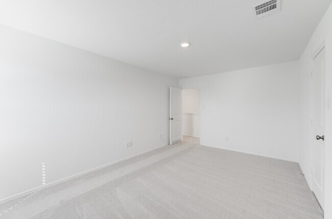 Building Photo - 31415 Beacon Cove Trl
