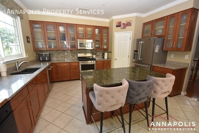 Building Photo - 2711 Summers Ridge Dr