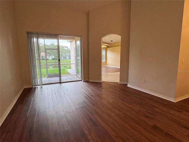 Building Photo - 10207 Quails Landing Ave