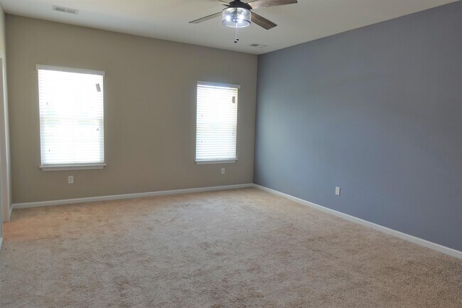 Building Photo - 344 Marble Ln