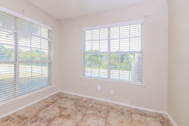 Building Photo - 4349 Presto Cir