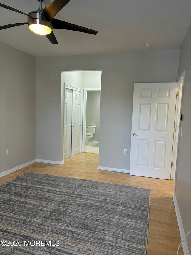 Building Photo - 610 Sophee Ln