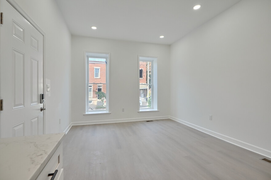 Building Photo - 1931 McCulloh St