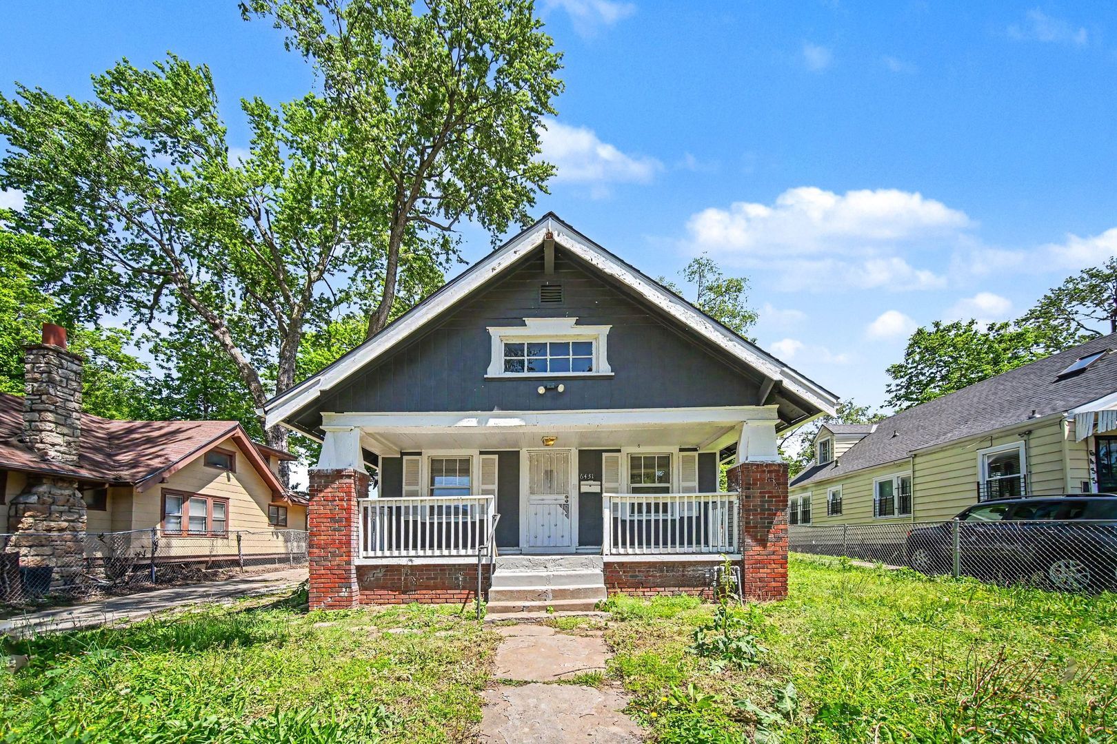 Building Photo - 6431 S Benton Ave