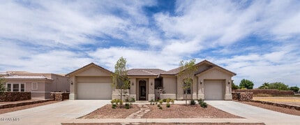 Building Photo - 536 Via De Los Arboles
