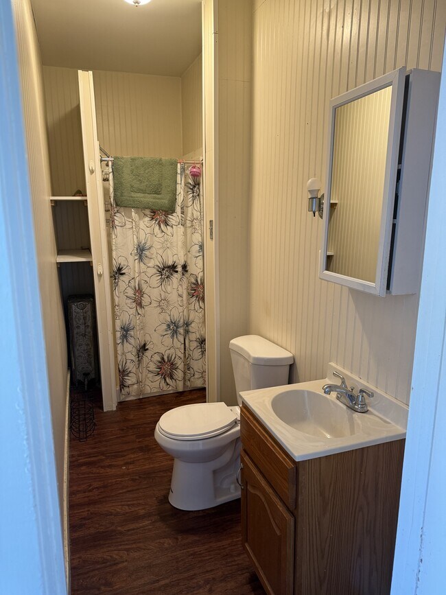 Building Photo - 1 Newhall St