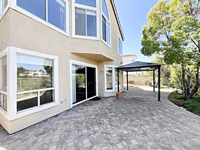 Building Photo - 12460 Picrus St