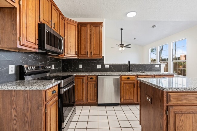 Building Photo - 1602 Winston Homestead Dr