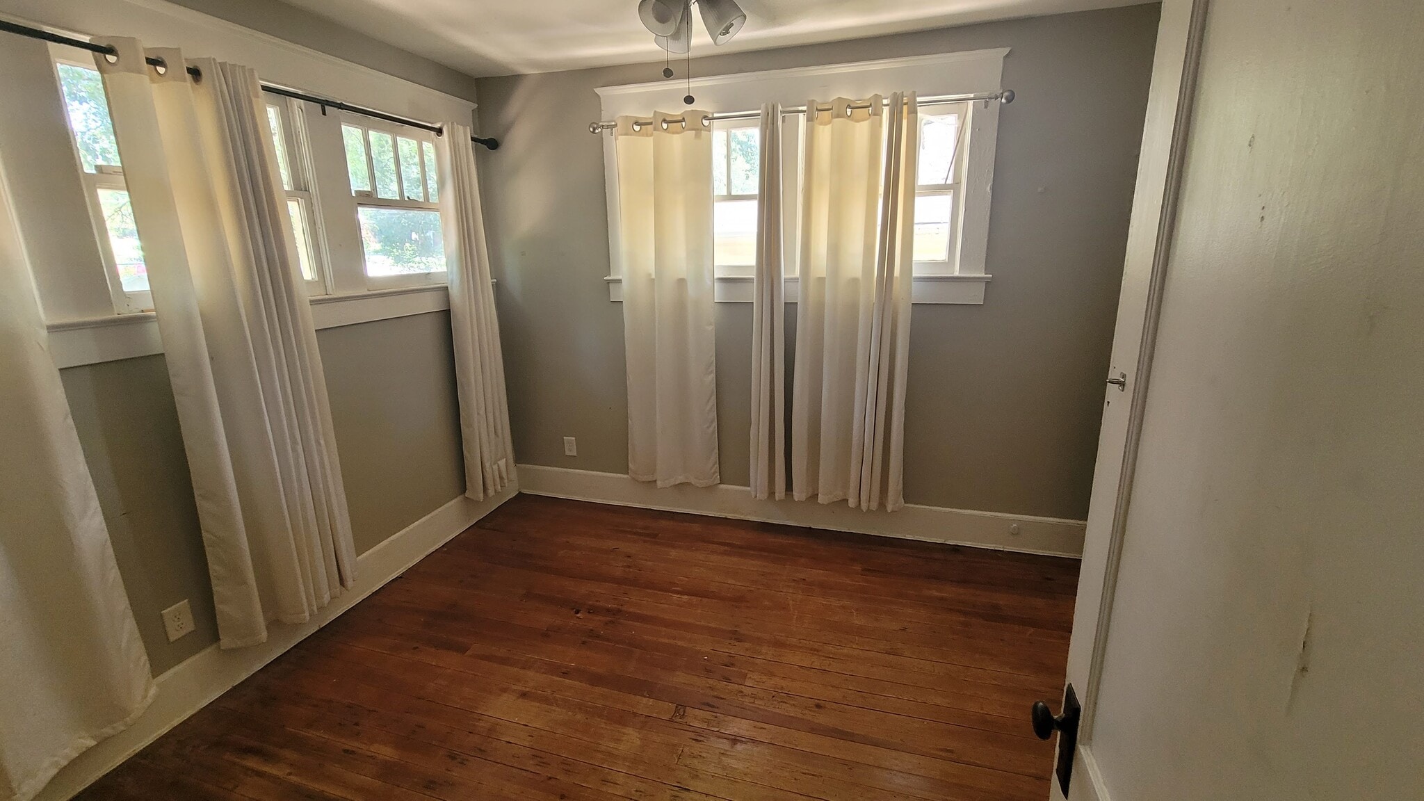 3rd Bedroom - 309 Dargan Pl SW