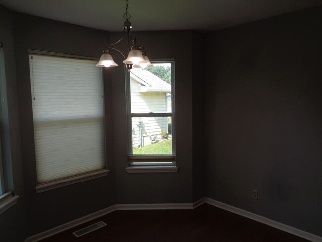 Building Photo - 3801 Blue Cedar Ln
