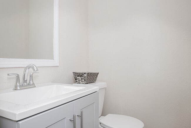 Building Photo - 101 S Allen-Genoa Rd