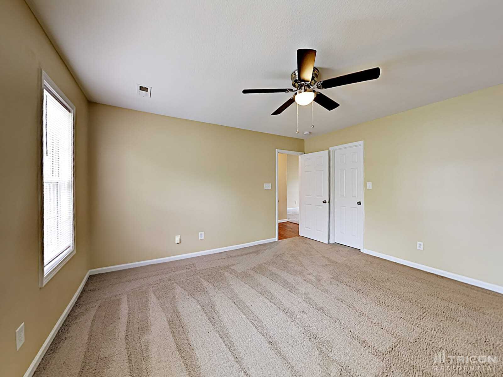 Building Photo - 6211 Whispering Brook Ct