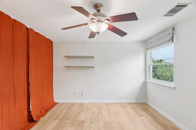 Building Photo - 11400 Fletcher Hall Ln
