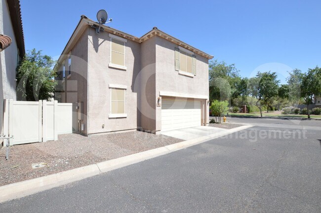 Building Photo - 971 S Brewer Dr