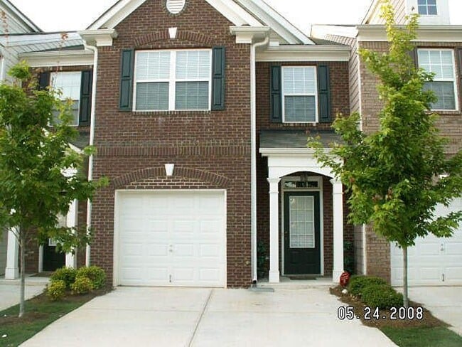 Building Photo - 1305 Adcox Square