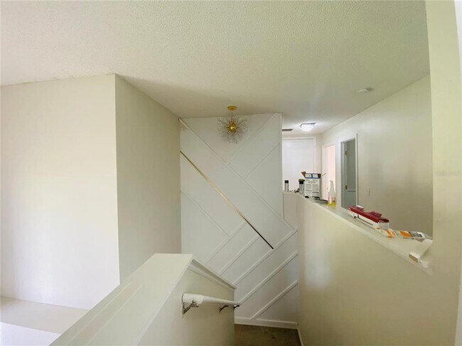 Building Photo - 638 Muskrat Dr