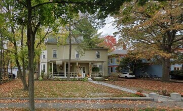 Building Photo - 399 Newtonville Ave