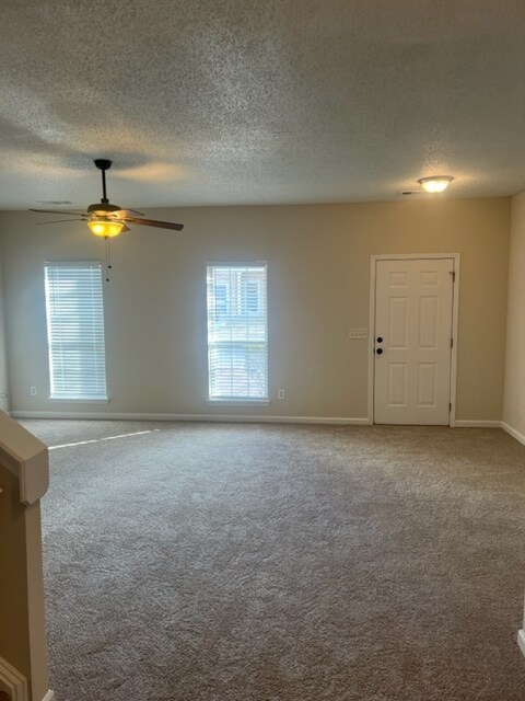 Building Photo - 4889 Robinson Square Dr