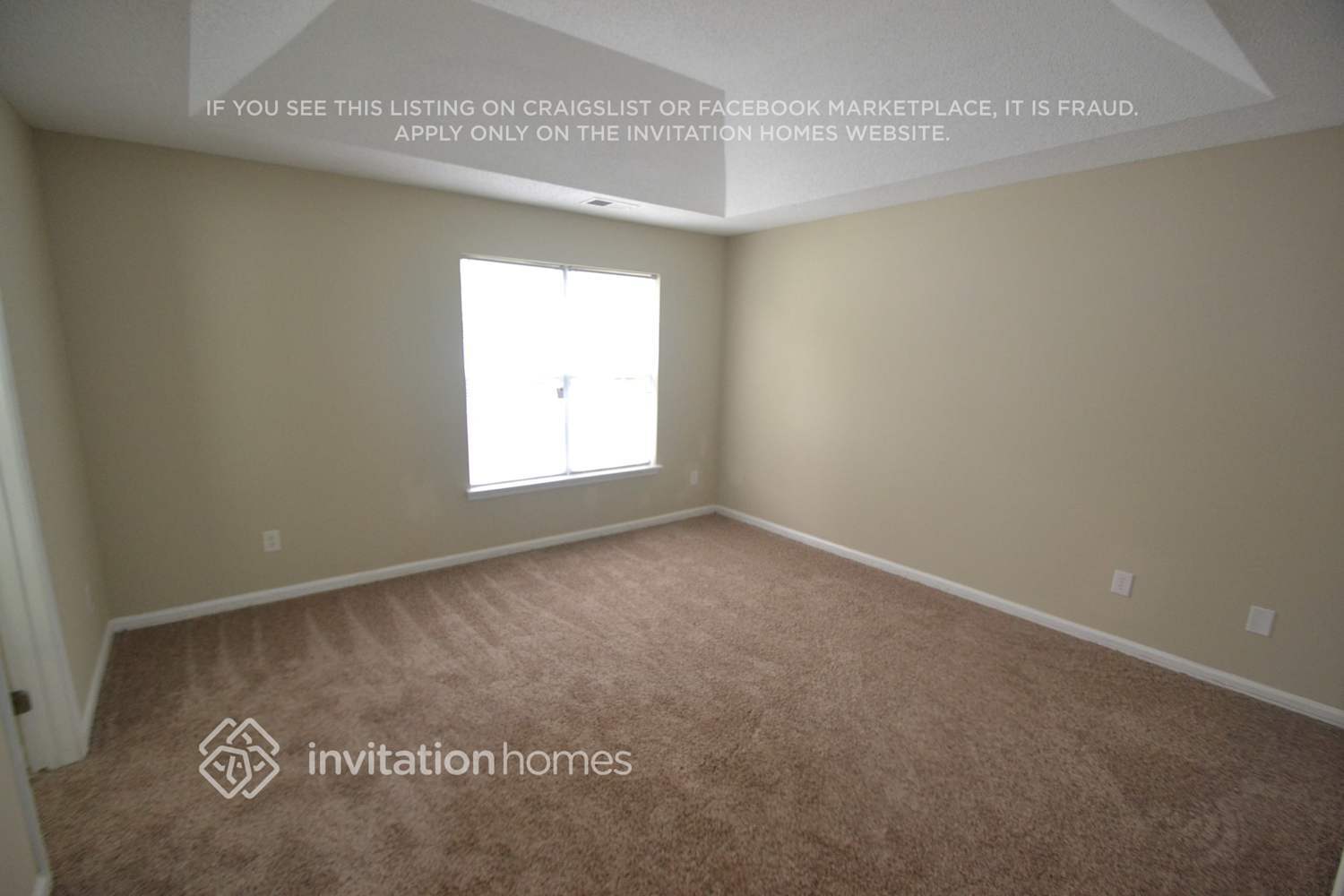 Building Photo - 8410 Blue Aster Ln