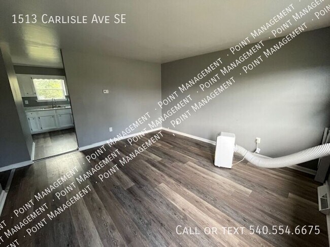 Building Photo - 1513 Carlisle Ave SE