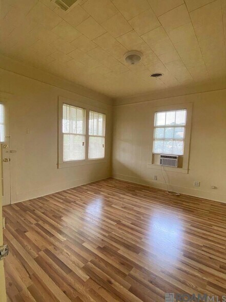 Building Photo - 8286 LA-44