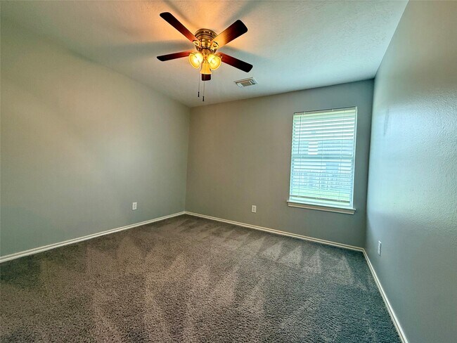 Building Photo - 6733 Hidden Colony Ln