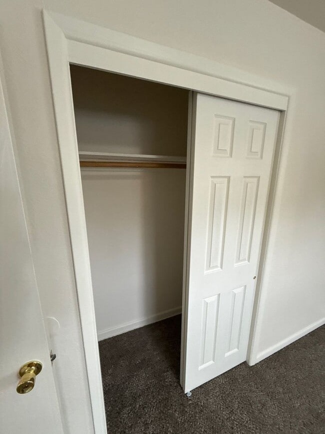 Building Photo - 2463-2479 Lee St SE