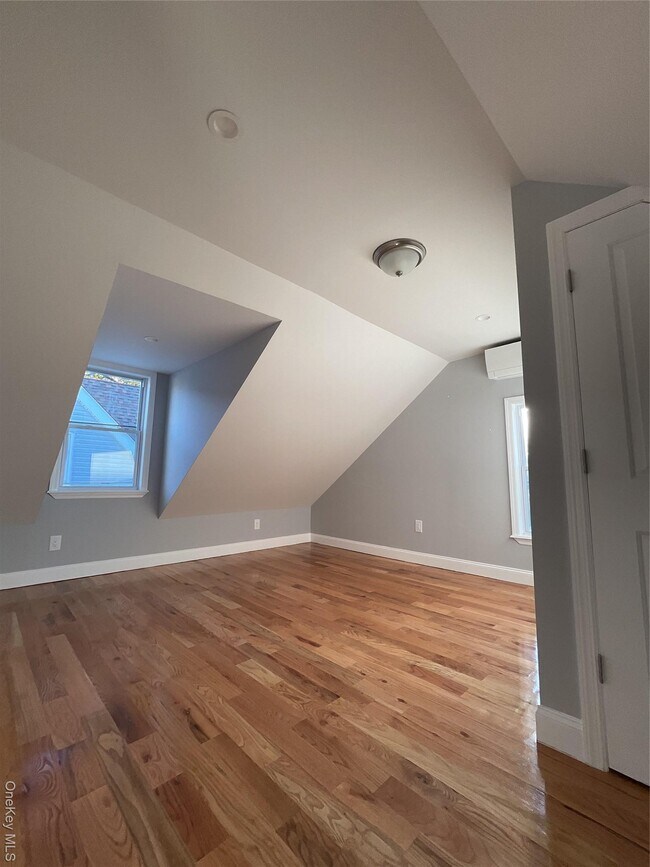 Building Photo - 46 S 12th Ave